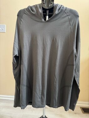Mack Weldon Charcoal Gray Long Sleeve Hooded Tee